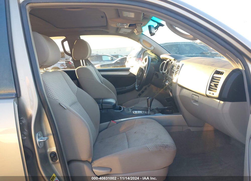 2008 TOYOTA 4RUNNER SR5 V6 VIN: JTEBU14RX8K012700