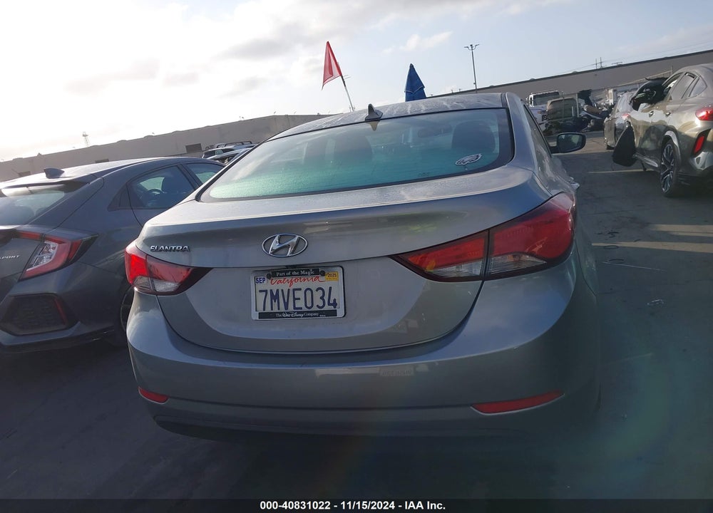 2016 HYUNDAI ELANTRA SE VIN: KMHDH4AE5GU511665