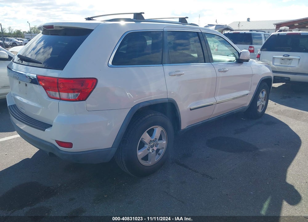 2011 JEEP GRAND CHEROKEE LAREDO VIN: 1J4RS4GG2BC557242