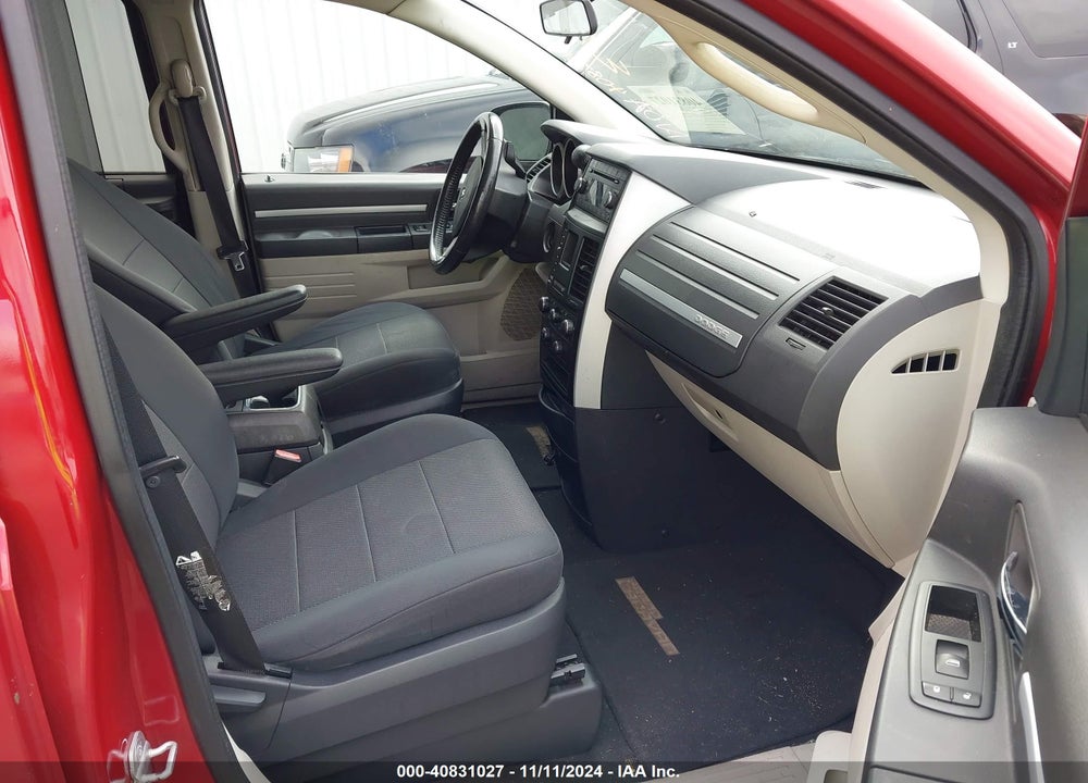 2008 DODGE GRAND CARAVAN SXT VIN: 2D8HN54P28R102122