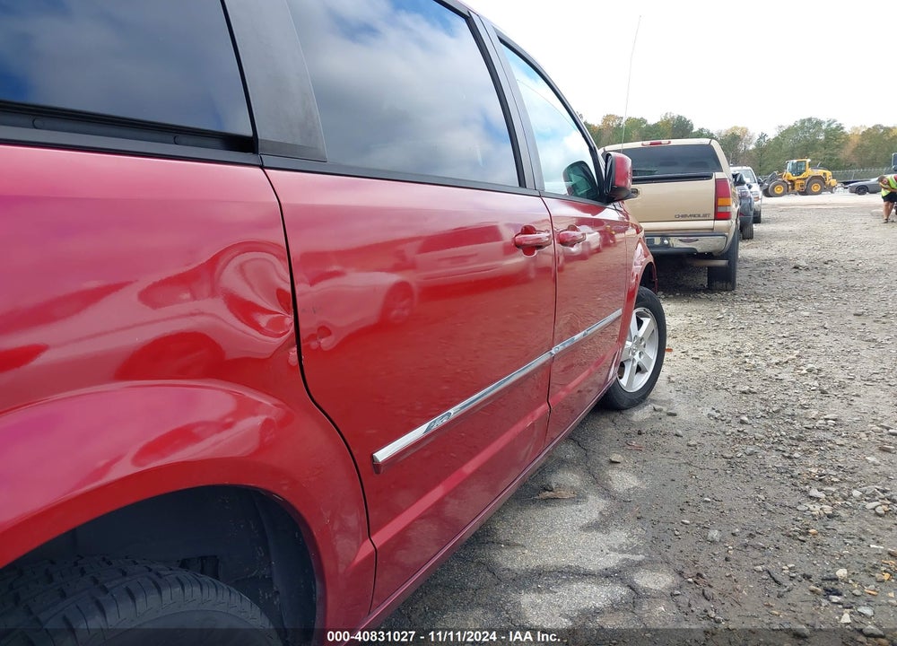 2008 DODGE GRAND CARAVAN SXT VIN: 2D8HN54P28R102122