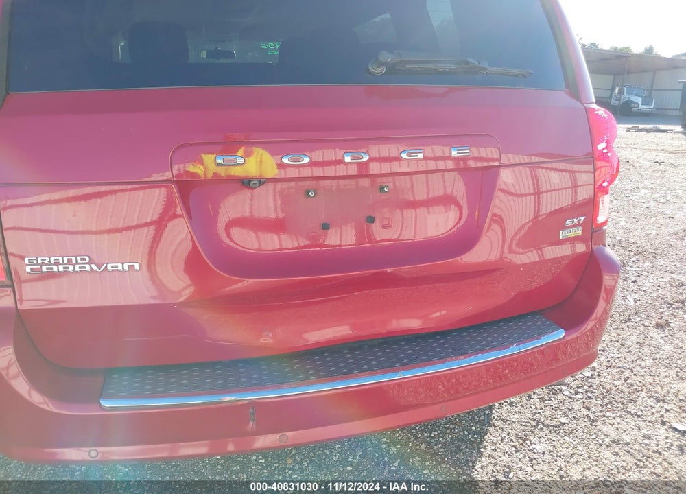 2014 DODGE GRAND CARAVAN SXT VIN: 2C4RDGCG3ER388240
