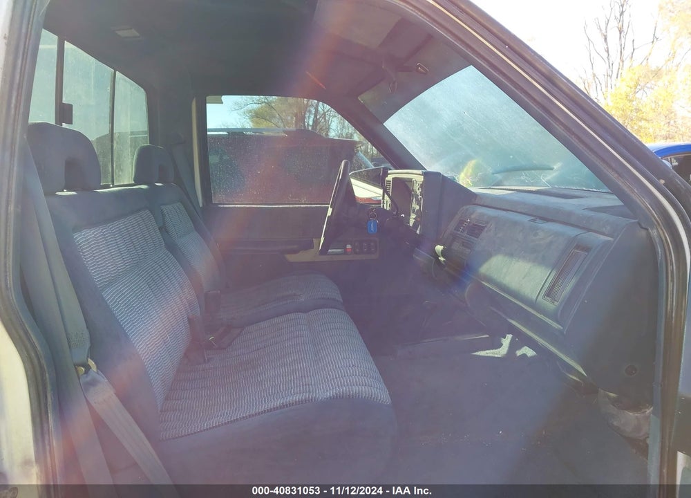 1994 CHEVROLET GMT-400 K1500 VIN: 1GCEK14K1RZ156932