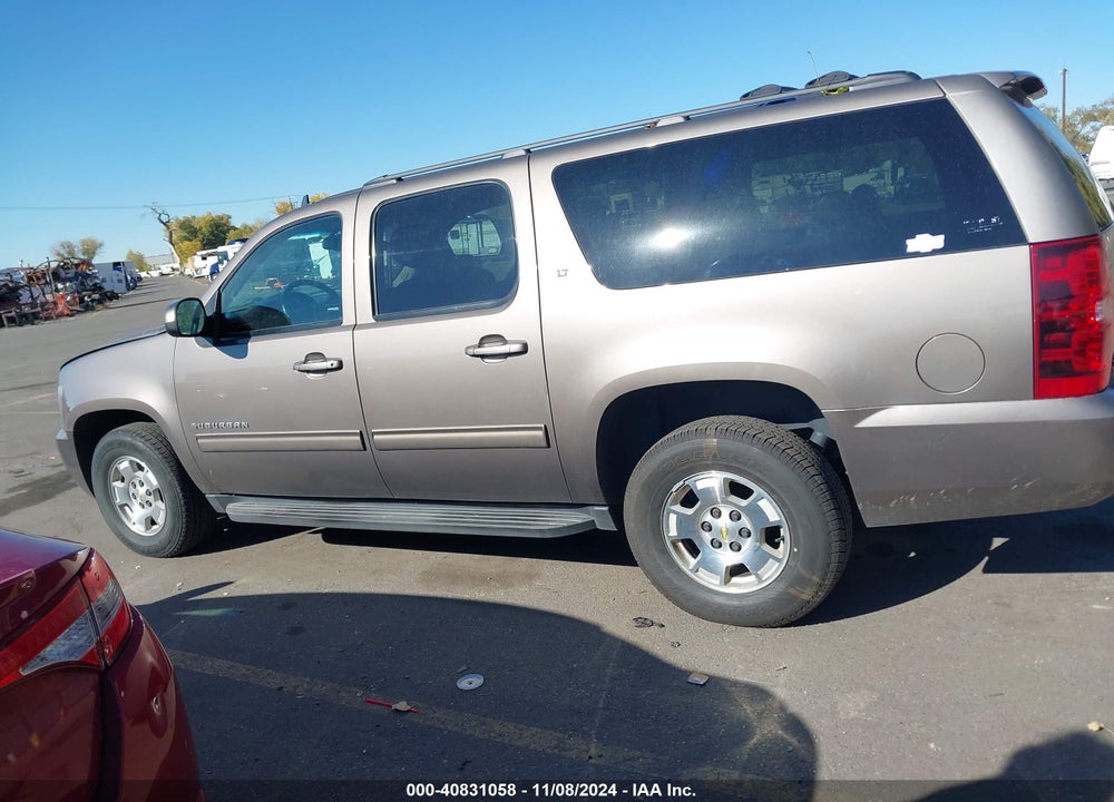 2013 CHEVROLET SUBURBAN 1500 LT VIN: 1GNSKJE7XDR355944