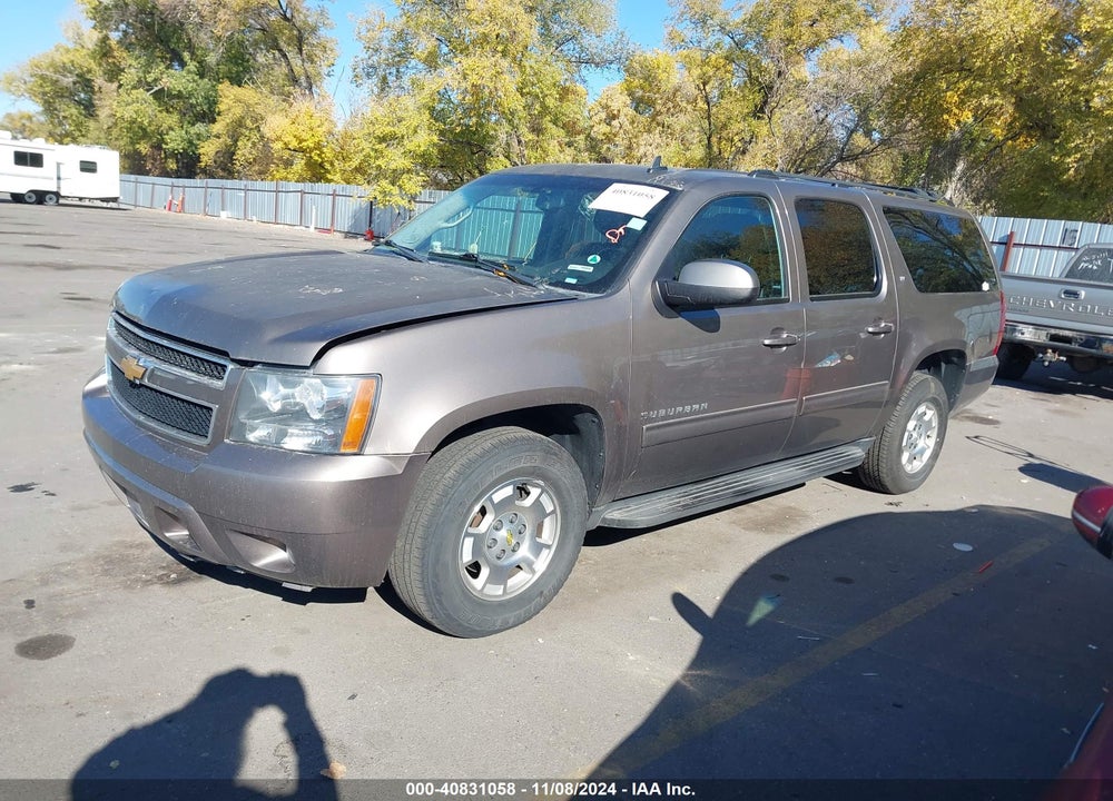 2013 CHEVROLET SUBURBAN 1500 LT VIN: 1GNSKJE7XDR355944