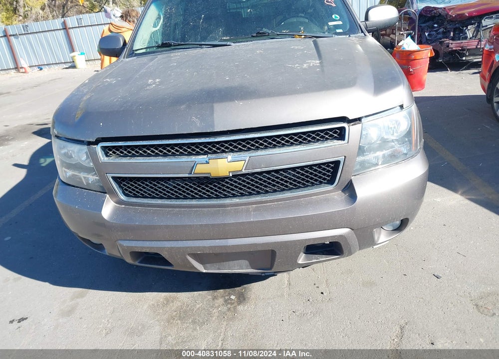 2013 CHEVROLET SUBURBAN 1500 LT VIN: 1GNSKJE7XDR355944