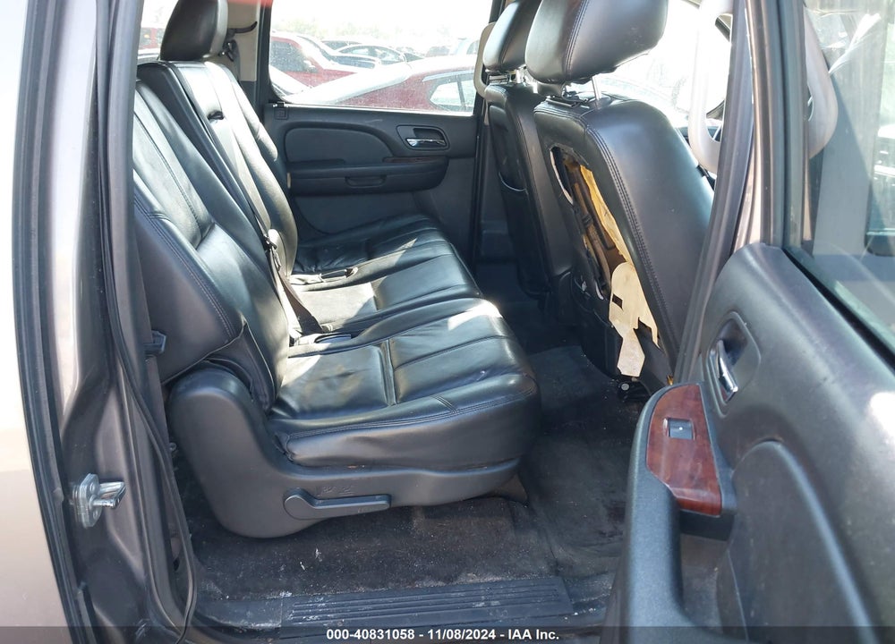 2013 CHEVROLET SUBURBAN 1500 LT VIN: 1GNSKJE7XDR355944