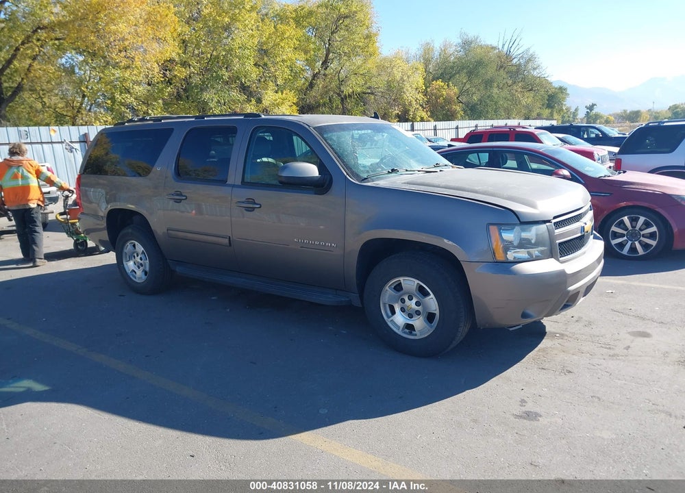 2013 CHEVROLET SUBURBAN 1500 LT VIN: 1GNSKJE7XDR355944