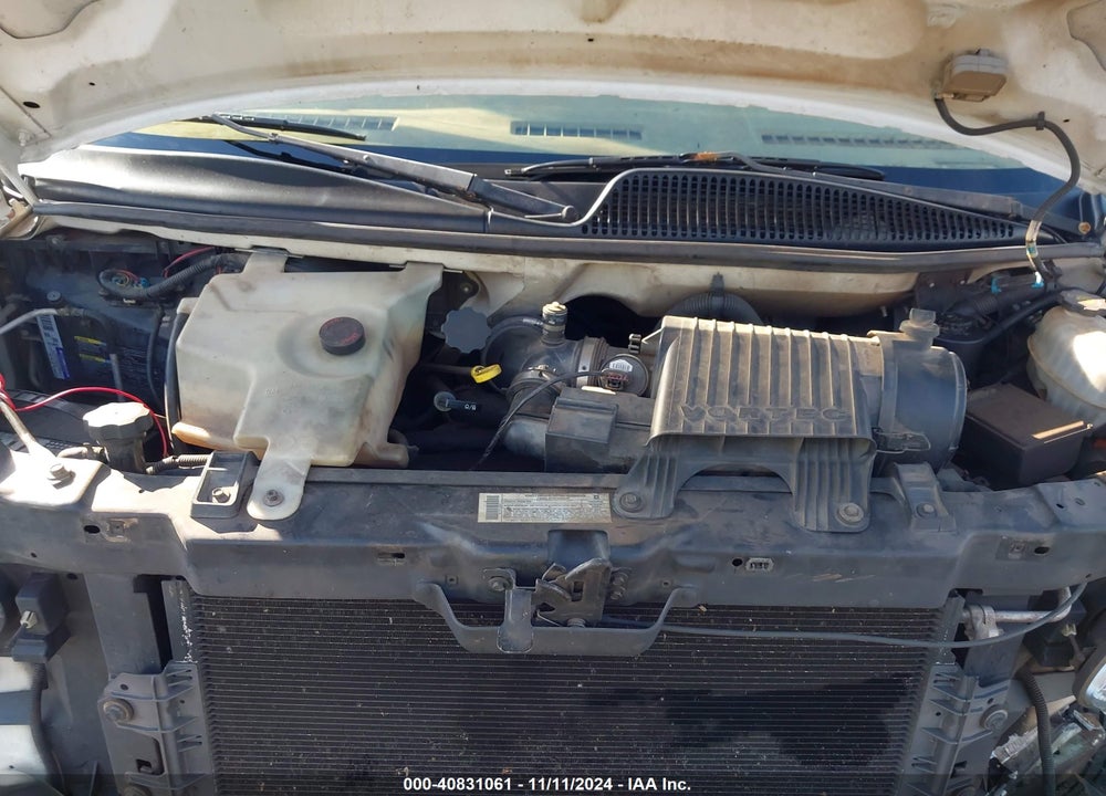 2004 CHEVROLET EXPRESS VIN: 1GCGG25V241224896