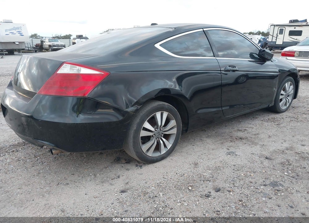 2008 HONDA ACCORD VIN: 1HGCS12898A012428