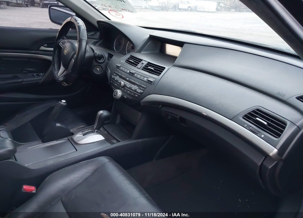 2008 HONDA ACCORD VIN: 1HGCS12898A012428