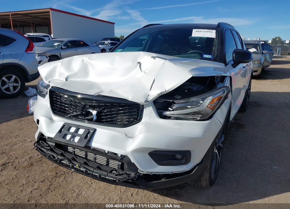 2022 VOLVO XC40 T4 R-DESIGN VIN: YV4AC2HM9N2789272