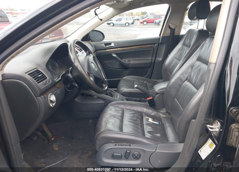 2005 VOLKSWAGEN JETTA 2.5 VIN: 3VWDF71K05M640705