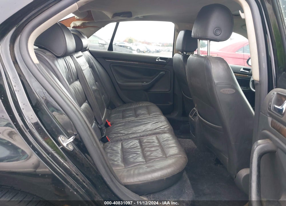 2005 VOLKSWAGEN JETTA 2.5 VIN: 3VWDF71K05M640705
