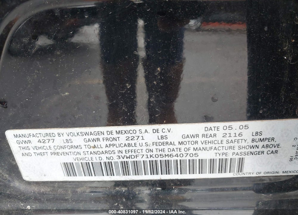 2005 VOLKSWAGEN JETTA 2.5 VIN: 3VWDF71K05M640705