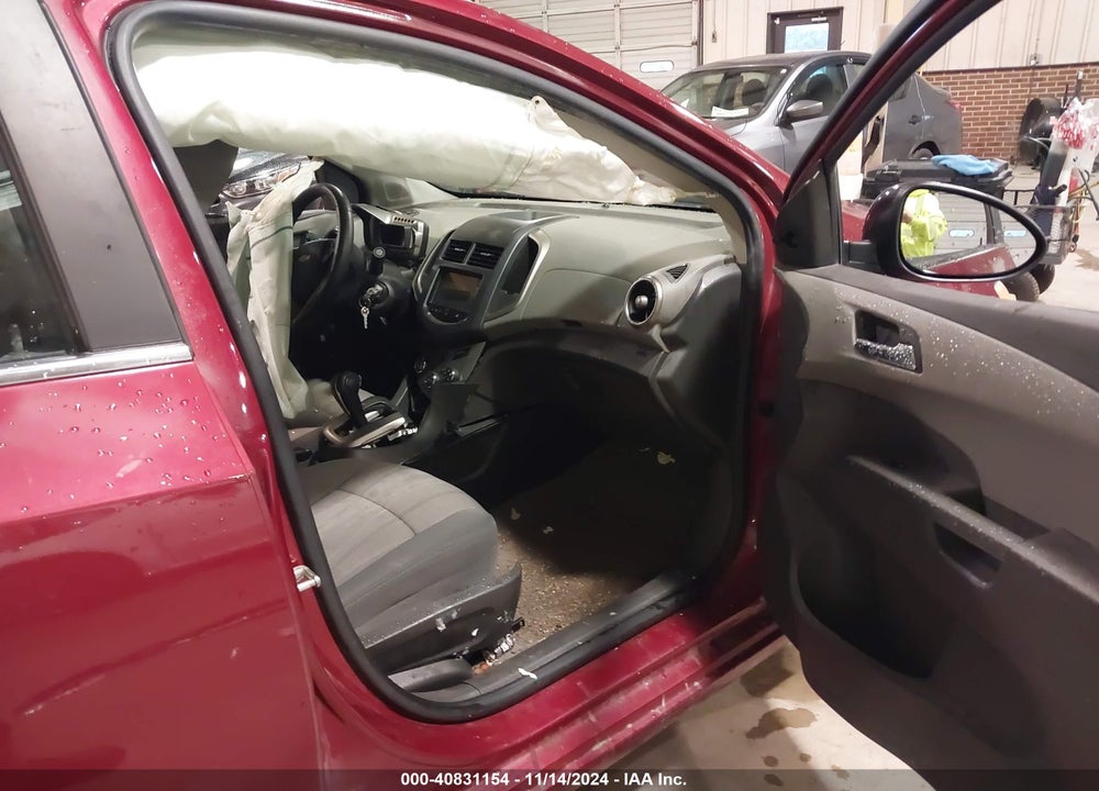 2013 CHEVROLET SONIC VIN: 1G1JC5SH6D4104043