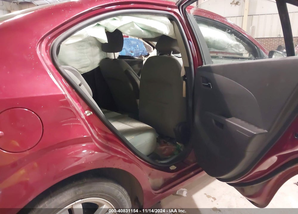 2013 CHEVROLET SONIC VIN: 1G1JC5SH6D4104043