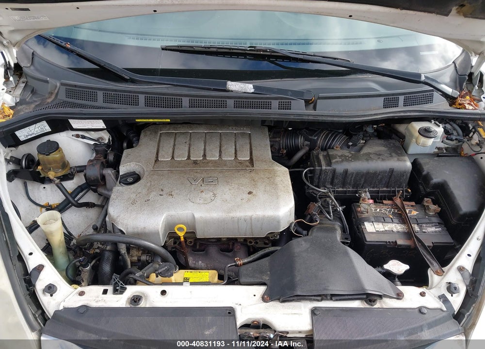 2007 TOYOTA SIENNA XLE LIMITED VIN: 5TDBK22C27S001454