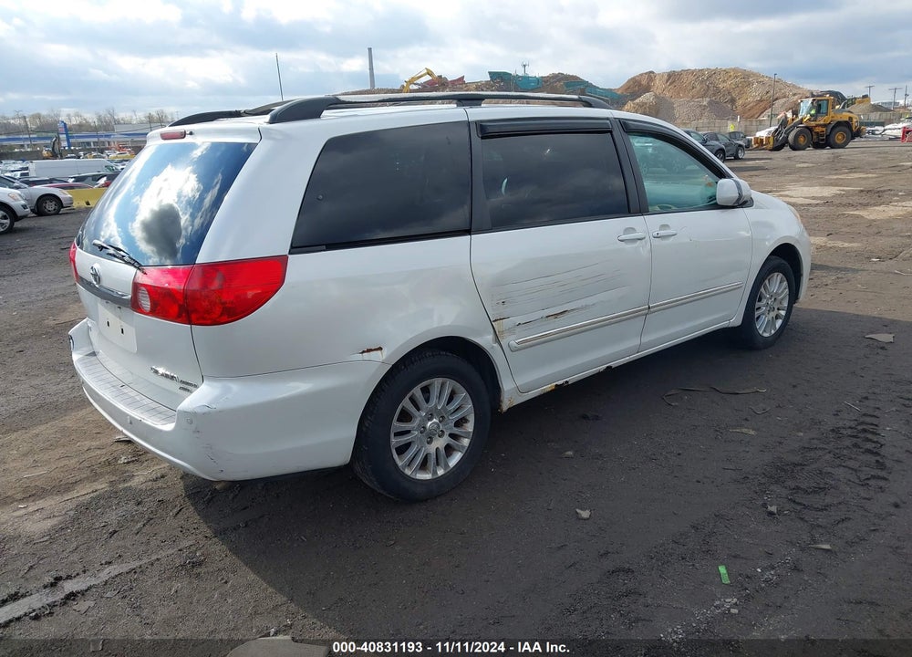 2007 TOYOTA SIENNA XLE LIMITED VIN: 5TDBK22C27S001454