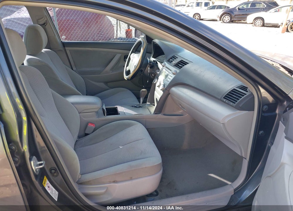 2011 TOYOTA CAMRY LE VIN: 4T1BF3EKXBU736549