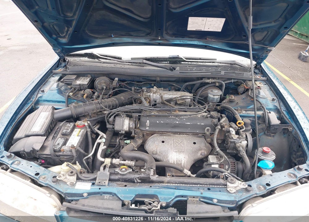 1994 HONDA ACCORD LX VIN: JHMCD563XRC105378