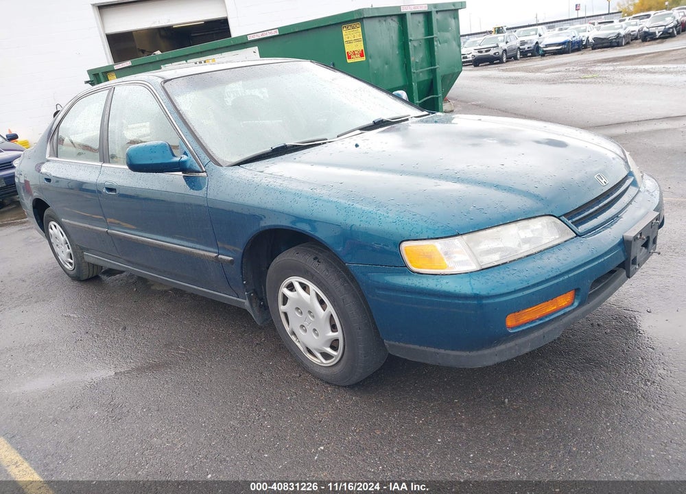 1994 HONDA ACCORD LX VIN: JHMCD563XRC105378
