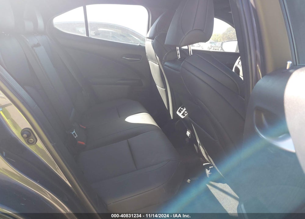 2023 LEXUS UX 250H F SPORT HANDLING VIN: JTHR6JBH3P2145772