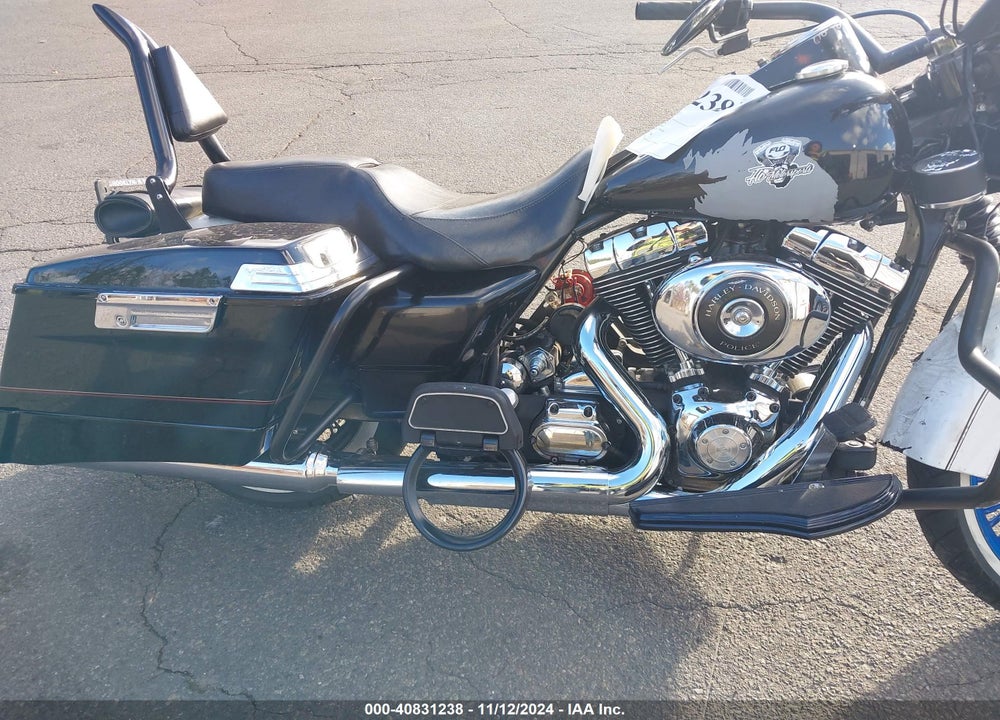 2001 HARLEY-DAVIDSON FLHPI VIN: 1HD1FHW111Y621041