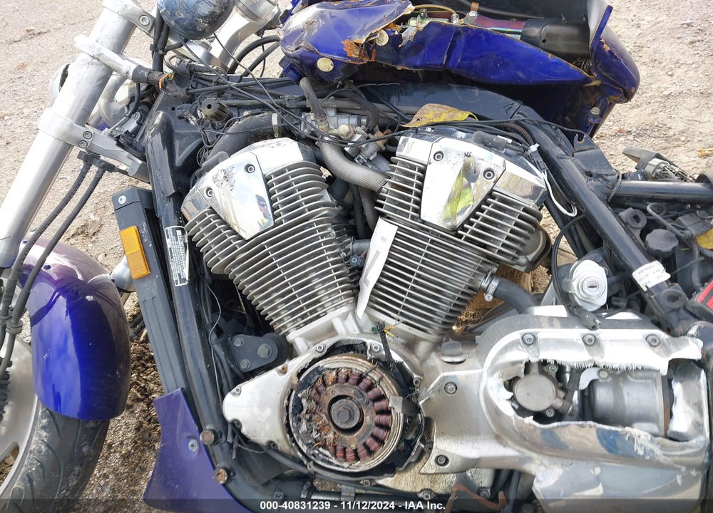 2002 HONDA VTX1800 C VIN: 1HFSC460X2A011623