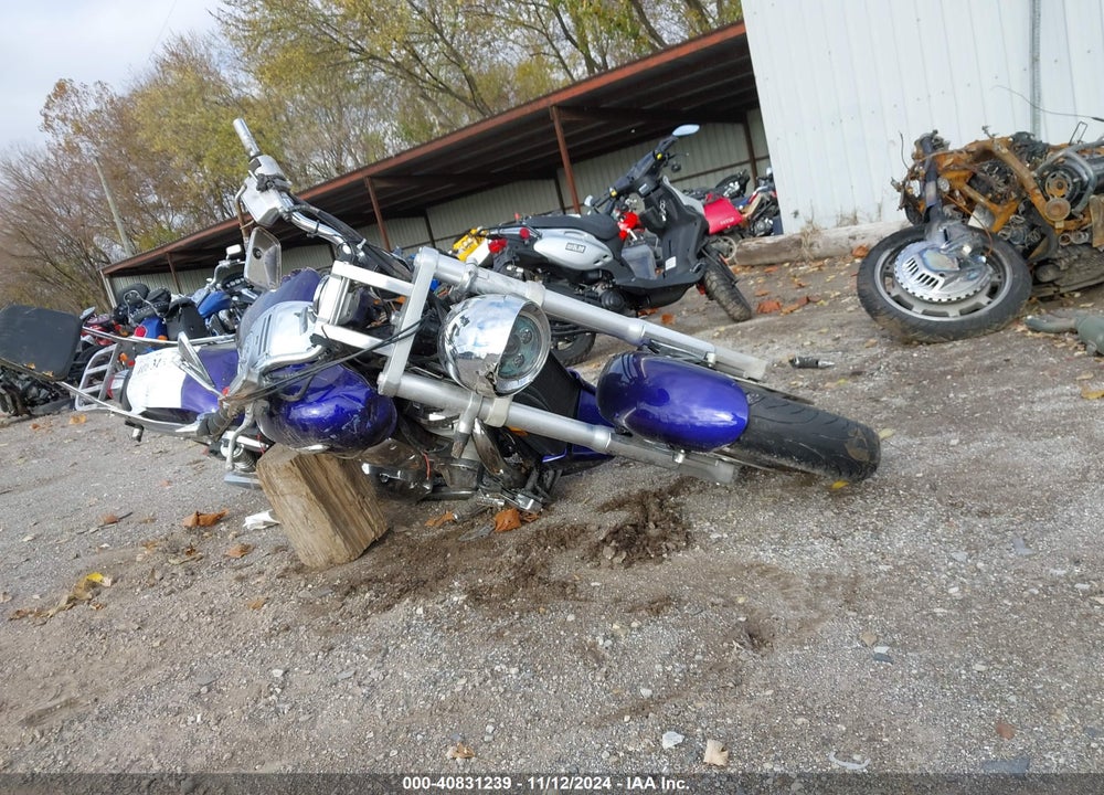 2002 HONDA VTX1800 C VIN: 1HFSC460X2A011623