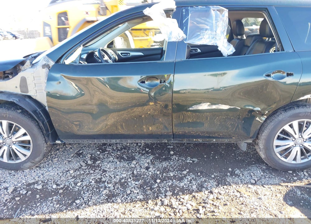 2019 NISSAN PATHFINDER SL VIN: 5N1DR2MM4KC646056