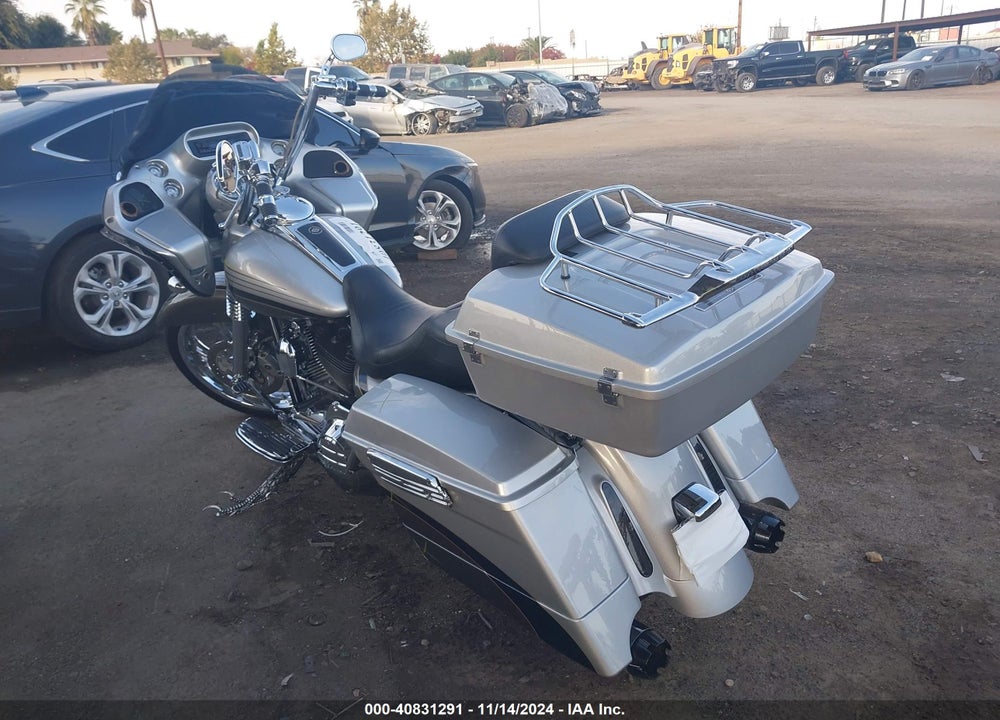 2009 HARLEY-DAVIDSON FLTRSE3 VIN: 1HD1PV8329Y954922
