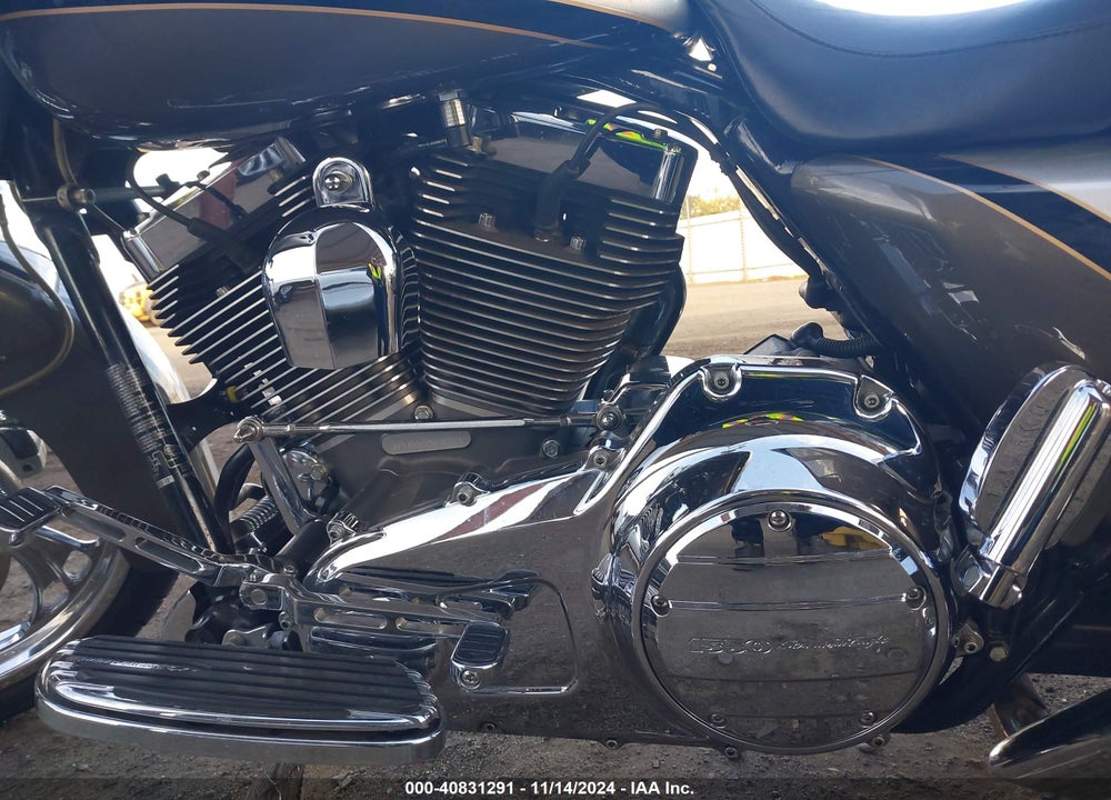 2009 HARLEY-DAVIDSON FLTRSE3 VIN: 1HD1PV8329Y954922