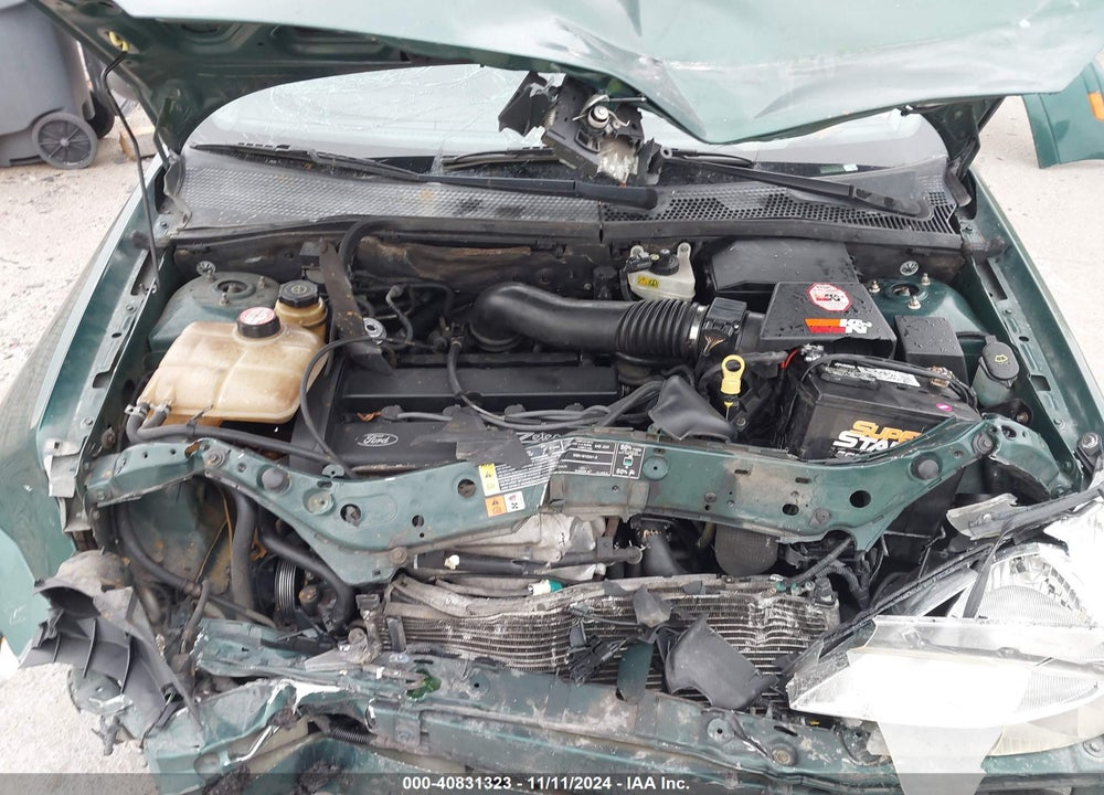 2001 FORD FOCUS SE VIN: 1FAFP36301W182408