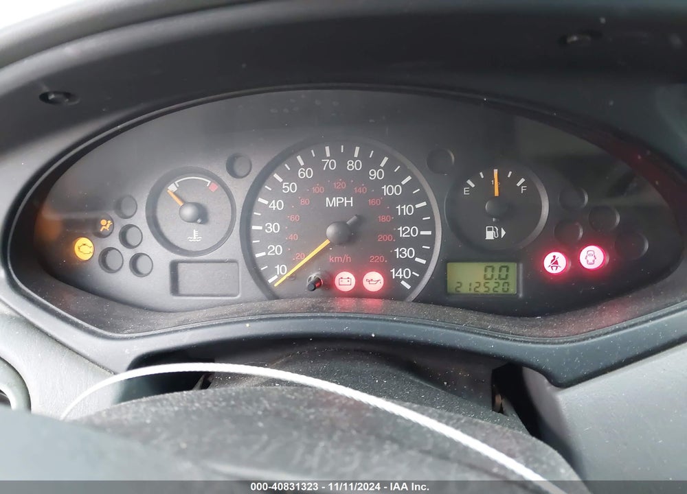 2001 FORD FOCUS SE VIN: 1FAFP36301W182408