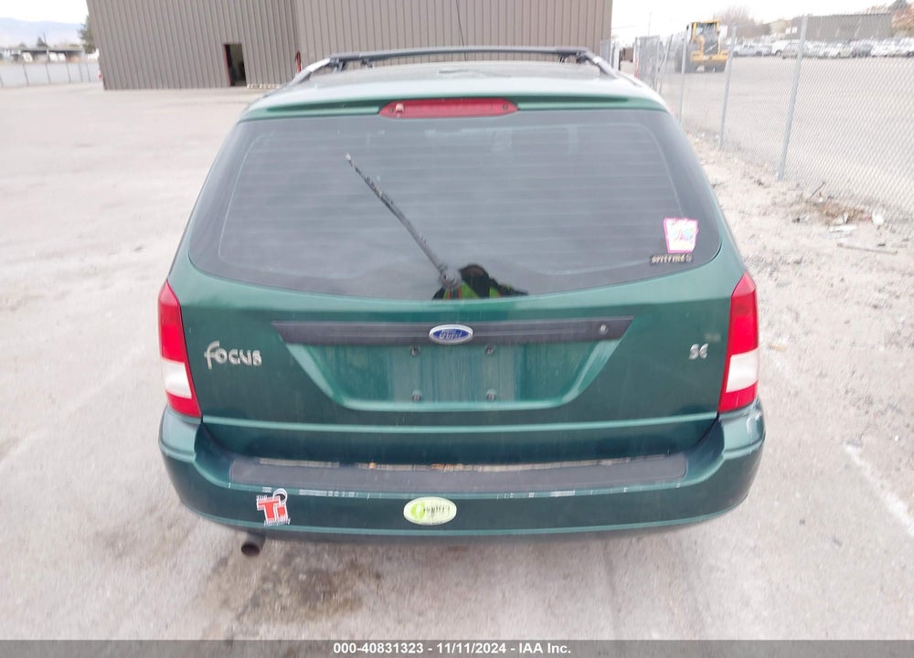 2001 FORD FOCUS SE VIN: 1FAFP36301W182408
