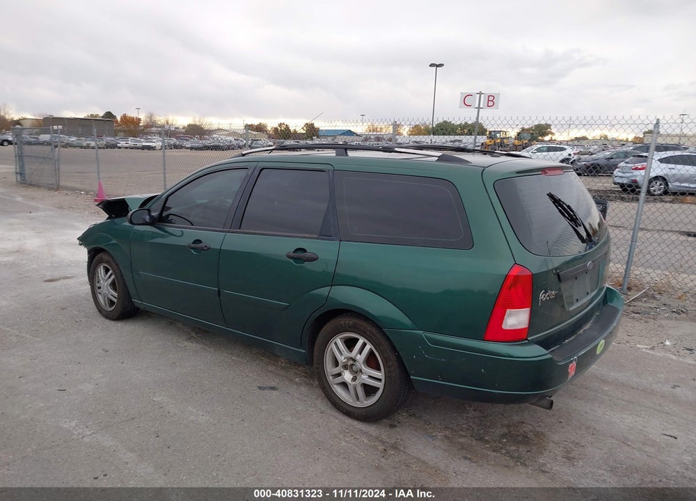 2001 FORD FOCUS SE VIN: 1FAFP36301W182408