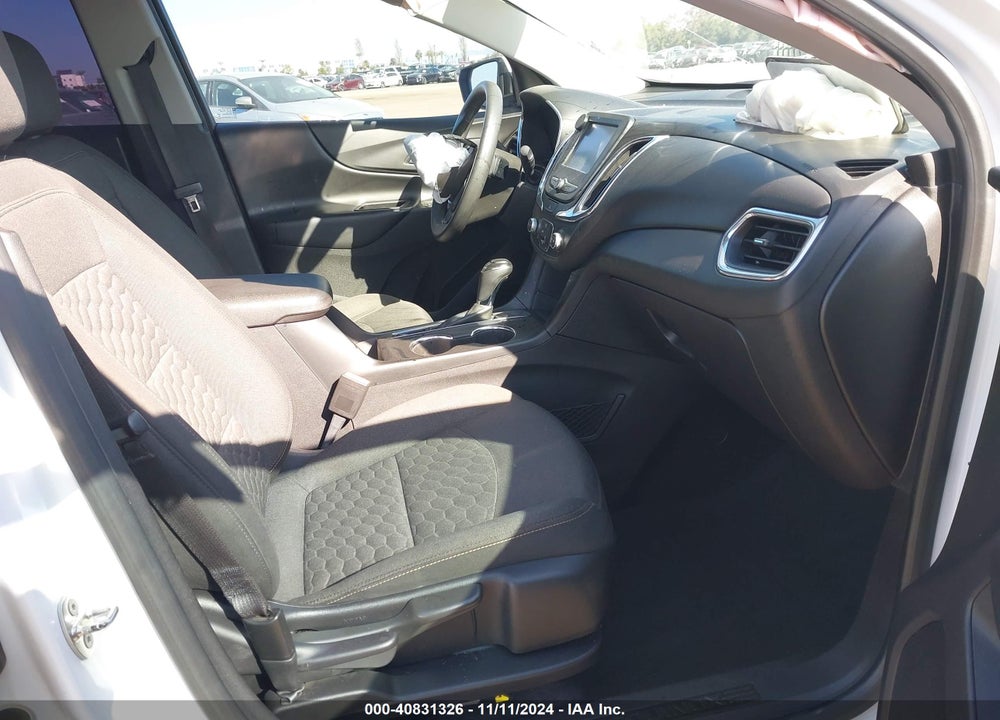 2018 CHEVROLET EQUINOX LT VIN: 2GNAXJEV4J6241974