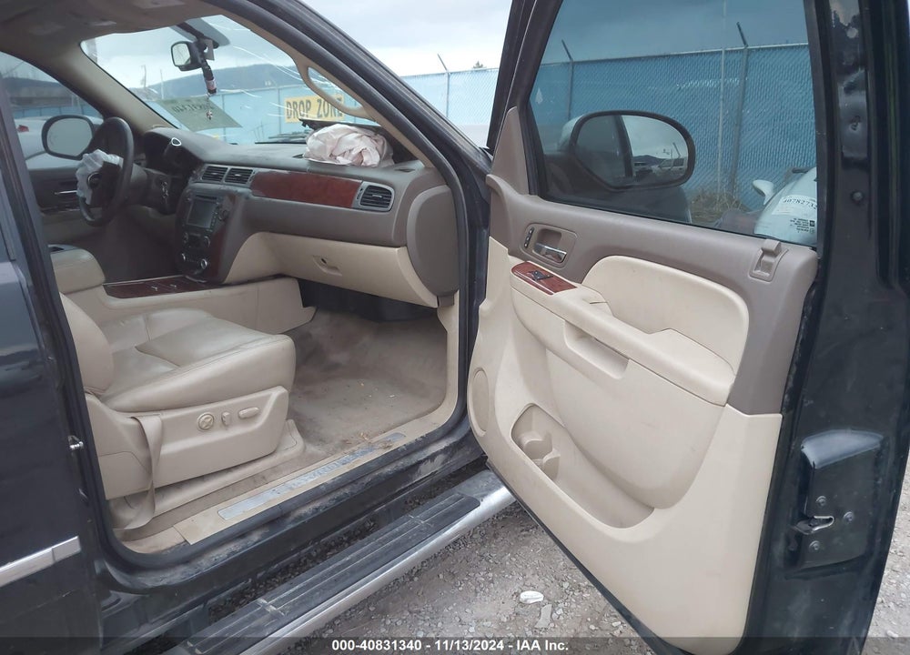 2013 CHEVROLET TAHOE LTZ VIN: 1GNSKCE06DR378216