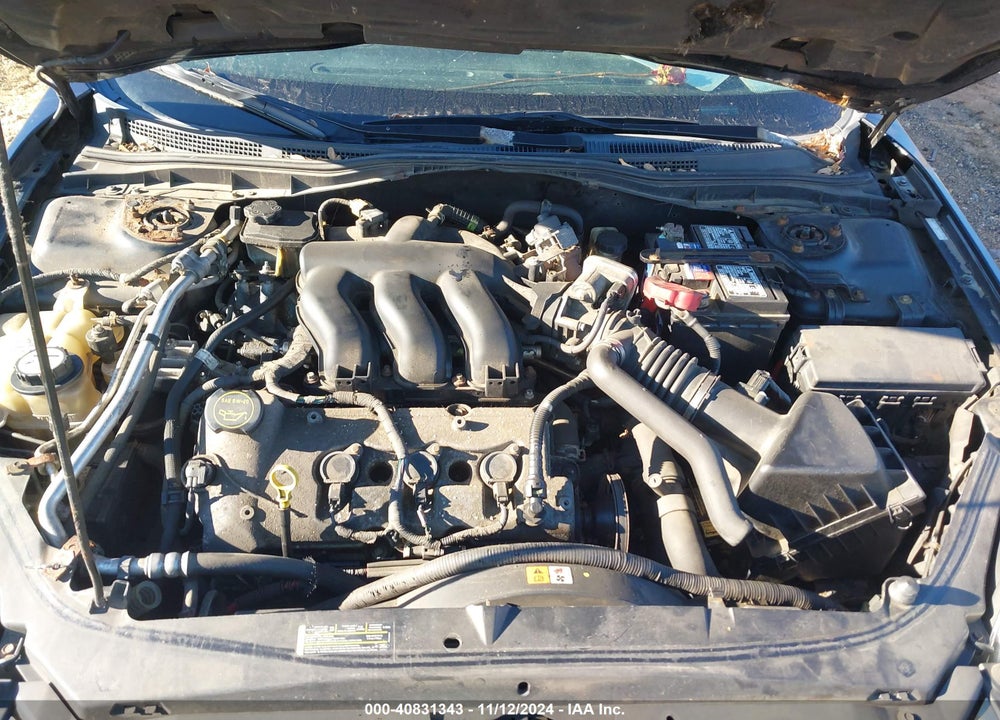 2009 FORD FUSION SE VIN: 3FAHP07139R102070