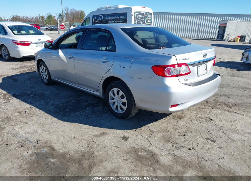 2011 TOYOTA COROLLA LE VIN: 2T1BU4EE0BC653400