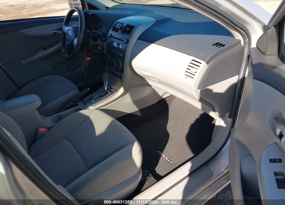 2011 TOYOTA COROLLA LE VIN: 2T1BU4EE0BC653400