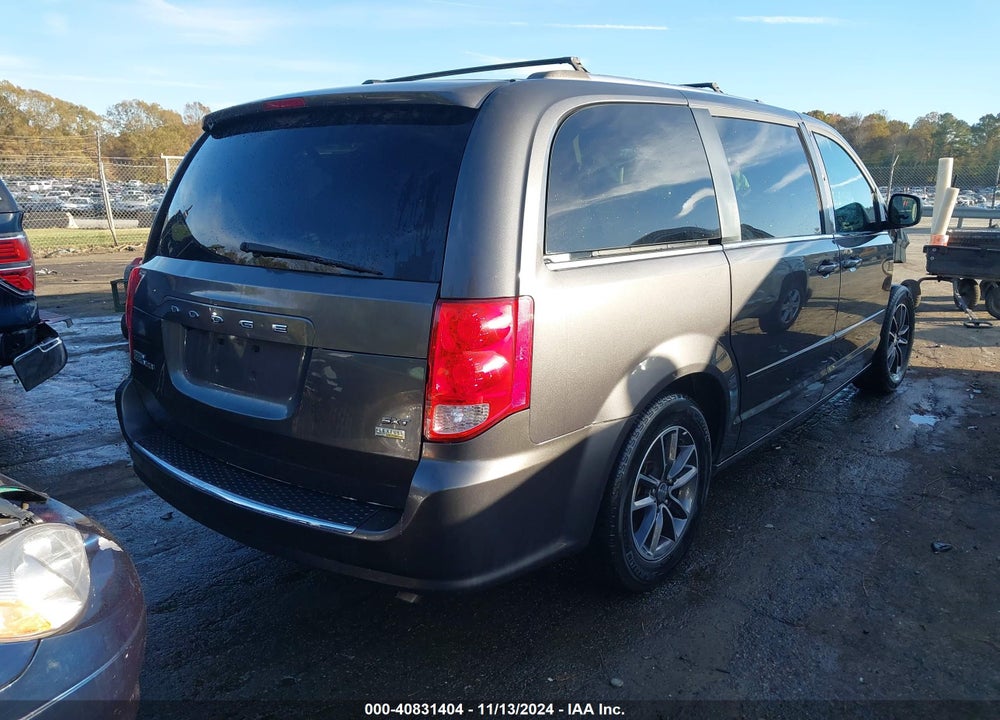 2017 DODGE GRAND CARAVAN SXT VIN: 2C4RDGCG3HR813721