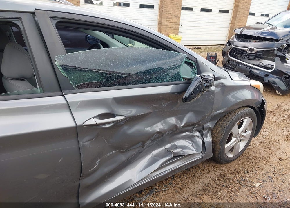2013 HYUNDAI ELANTRA GLS VIN: 5NPDH4AE7DH368812