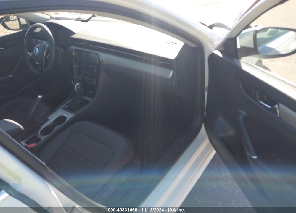 2021 VOLKSWAGEN PASSAT 2.0T SE VIN: 1VWSA7A37MC011392