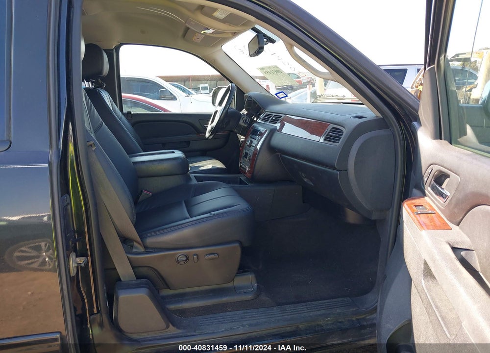 2010 CHEVROLET SILVERADO 1500 LTZ VIN: 1GCSCTE01AZ124415