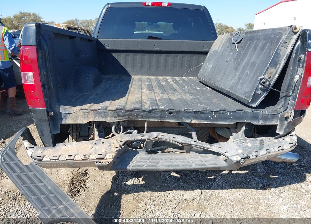 2010 CHEVROLET SILVERADO 1500 LTZ VIN: 1GCSCTE01AZ124415