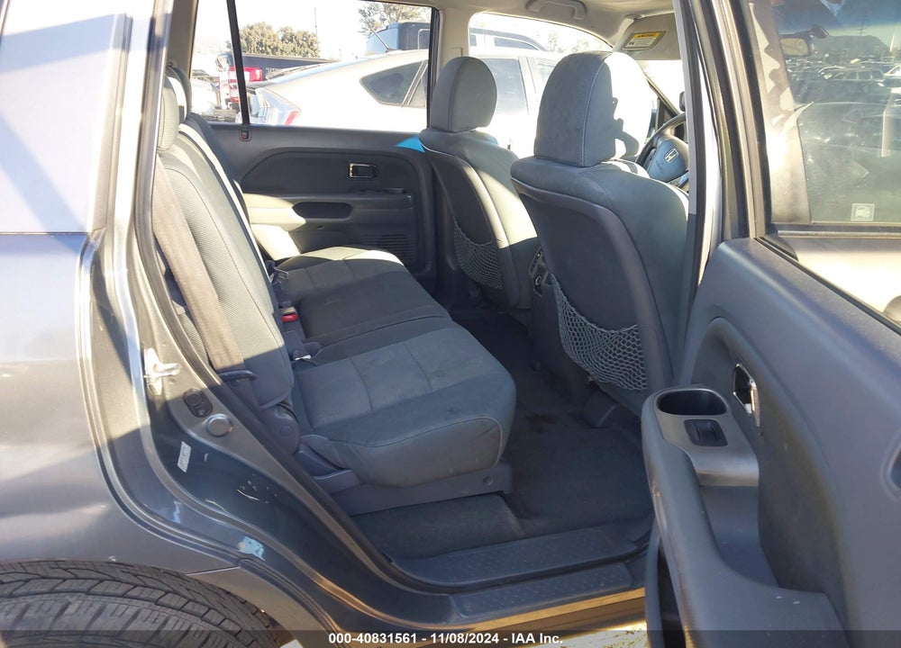 2008 HONDA PILOT VP VIN: 5FNYF28218B025439