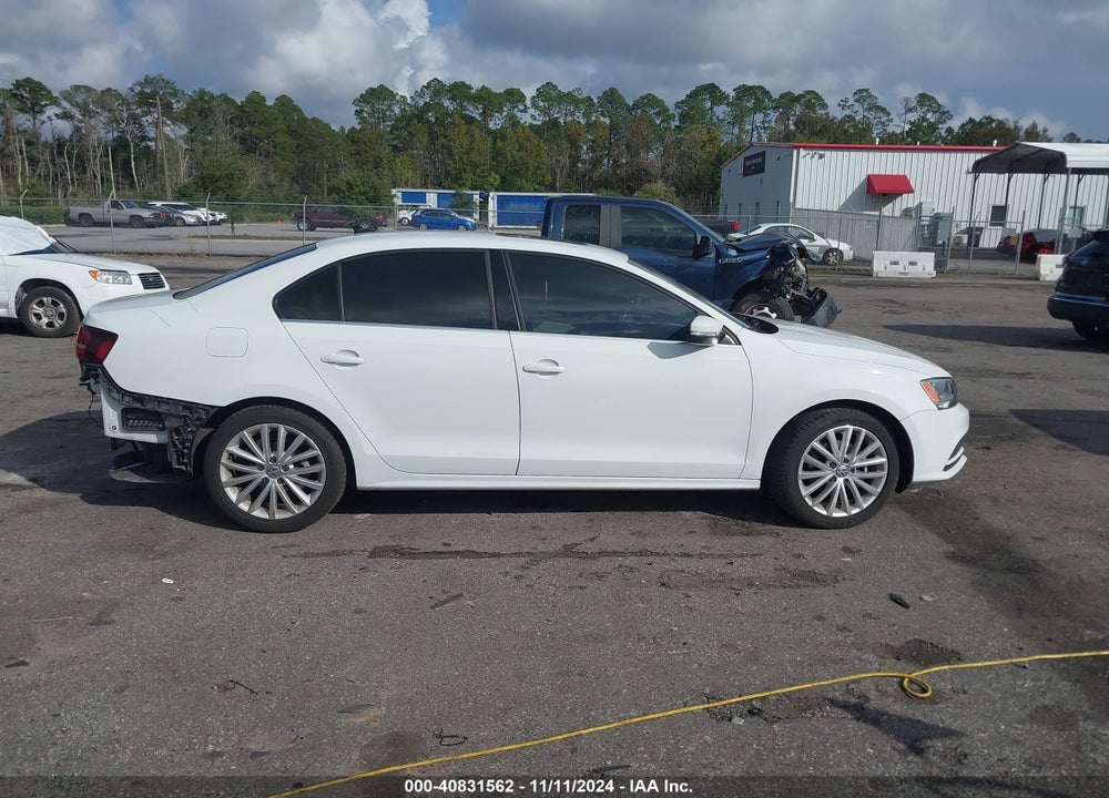 2016 VOLKSWAGEN JETTA 1.8T SEL VIN: 3VWL07AJ7GM227932