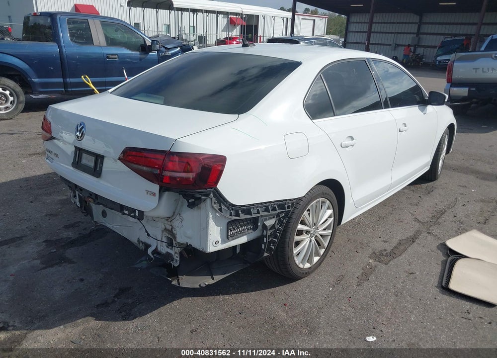 2016 VOLKSWAGEN JETTA 1.8T SEL VIN: 3VWL07AJ7GM227932